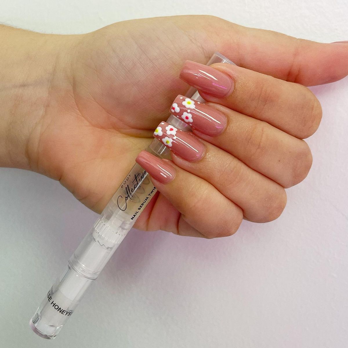 Nailed By Tayla — luxury nail art created at the Coombabah Gold Coast studio, detailed nail finish